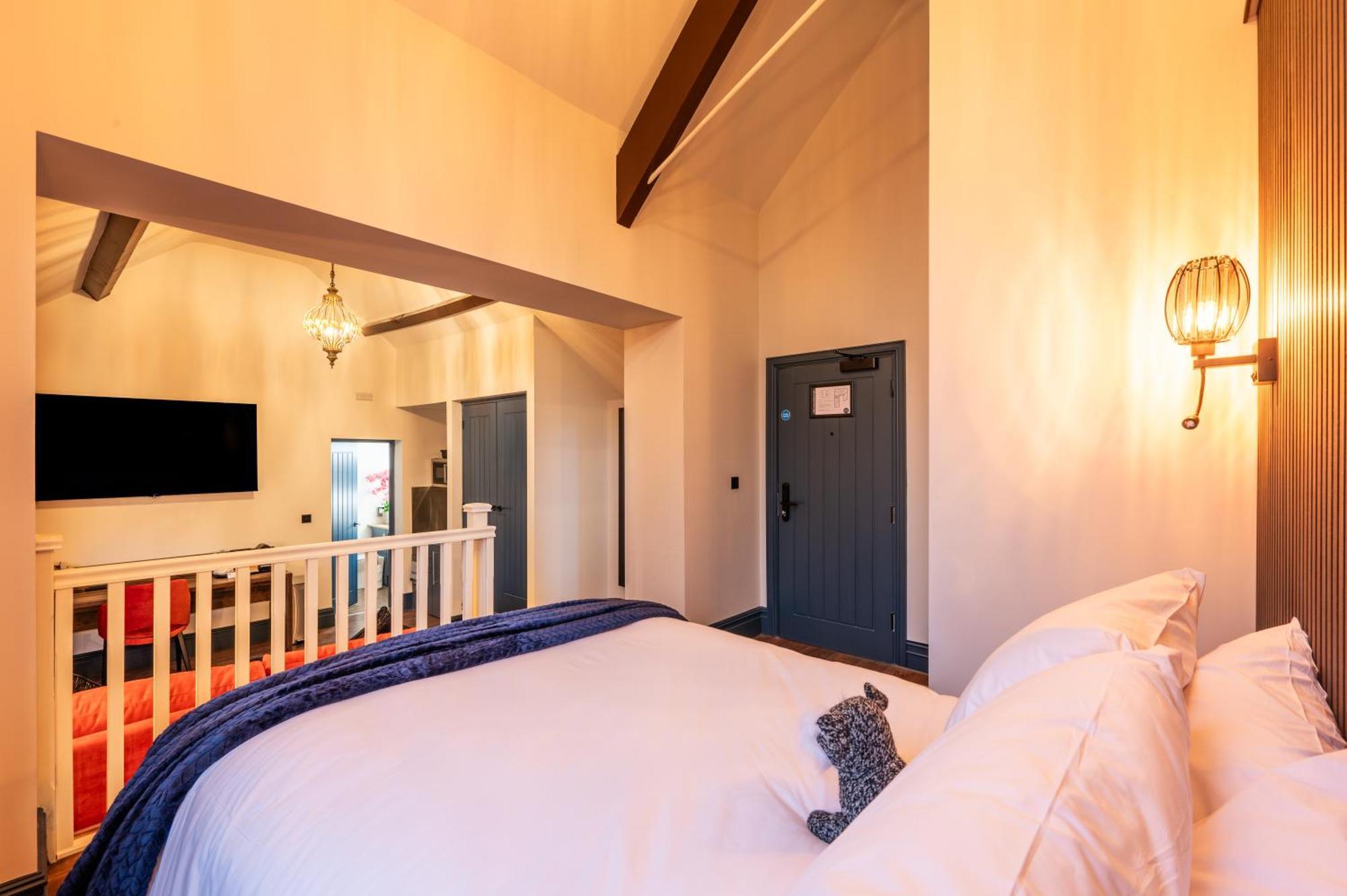 The Old Lyric Hall - A St David Aparthotel Barrow-in-Furness Екстериор снимка