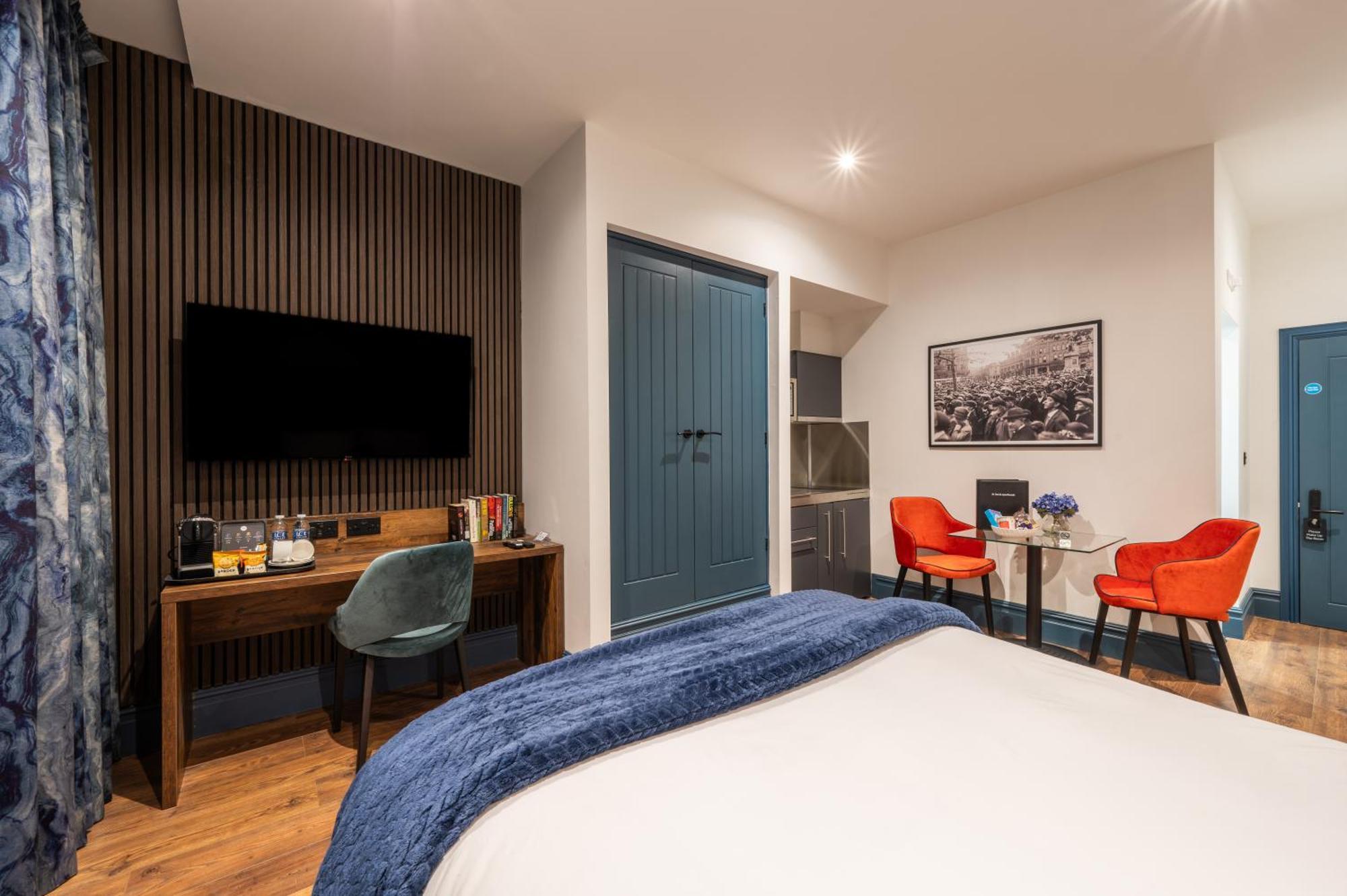 The Old Lyric Hall - A St David Aparthotel Barrow-in-Furness Екстериор снимка